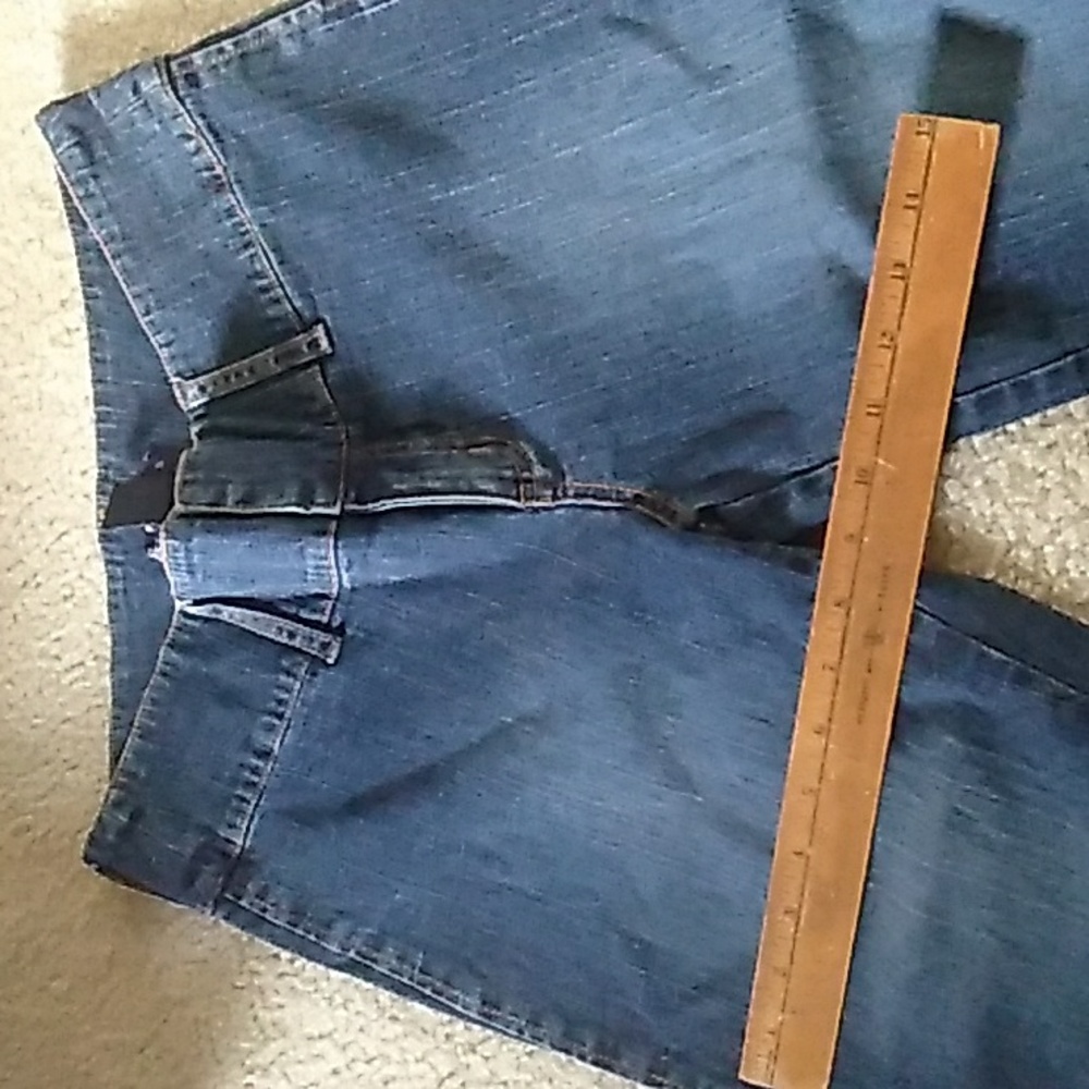 Awesome High Waisted Flair Bottom Jeans Sz 9/10